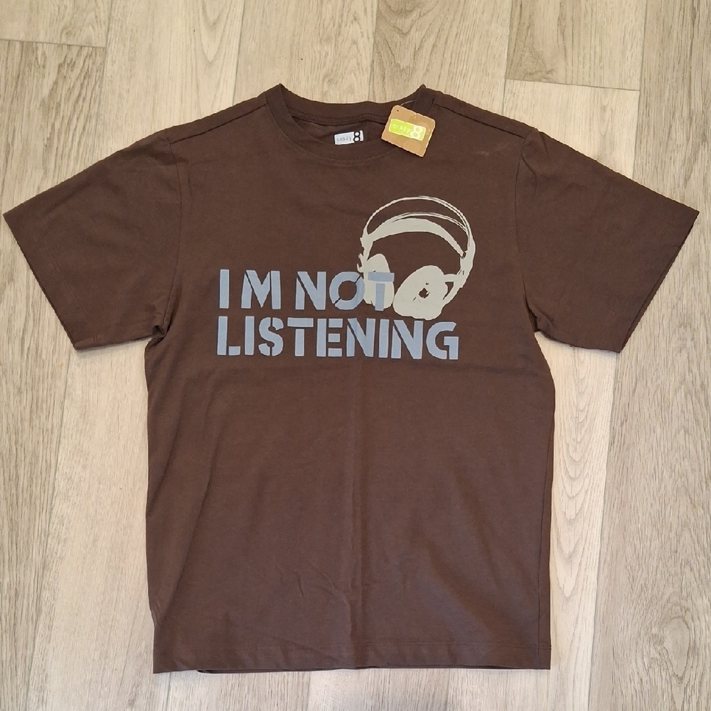 Brown Over-Ear Headphone Graphic Tee - Unbranded